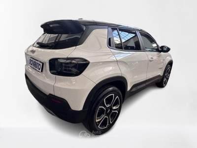 Jeep Avenger 1.2 Turbo 100 CV Summit Bianco usata Cagliari