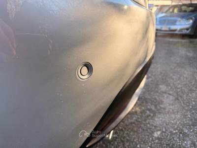 Lancia Ypsilon 1.2 69 CV 5 porte Gold Argento usata Teano