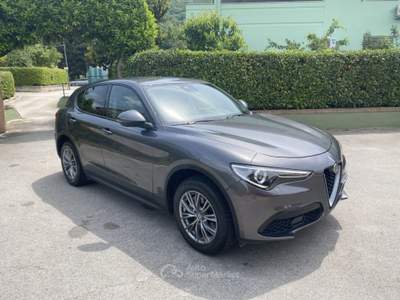 Alfa Romeo Stelvio 2.2 Turbodiesel 190 CV AT8 Q4 Business XENO/NAVIG Grigio usata Manocalzati