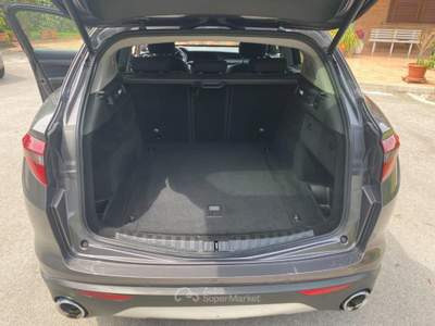 Alfa Romeo Stelvio 2.2 Turbodiesel 190 CV AT8 Q4 Business XENO/NAVIG Grigio usata Manocalzati