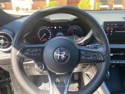 Alfa Romeo Tonale 1.6 diesel 130 CV TCT6 Super Nero usata Manocalzati