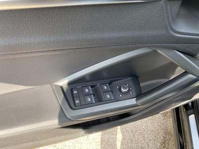Audi Q3 35 TDI S tronic S line INTERNO/ESTERNO  Nero usata Manocalzati
