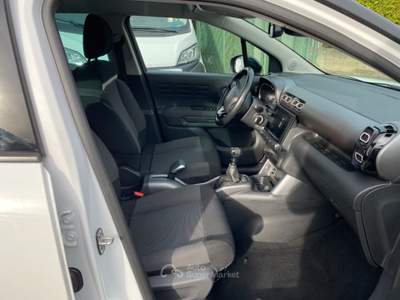Citroen C3 Aircross PureTech 110 S&S Shine NAVIGATORE Bianco usata Manocalzati