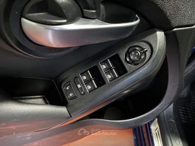Fiat 500X 1.3 MultiJet 95 CV Sport FARI LED/NAV/TELEC/PELLE Blu/Azzurro usata Manocalzati