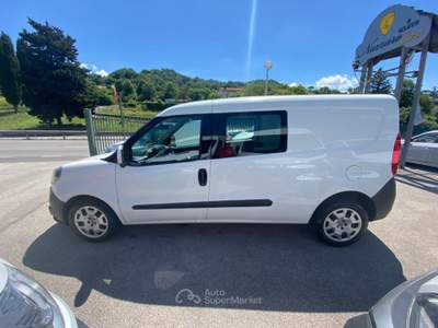 Fiat Doblò 1.6 MJT 105CV PL-TN Cargo Maxi SX Bianco usata Manocalzati