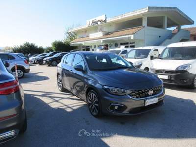 Fiat Tipo 1.6 Mjt S&S 5 porte Lounge Grigio usata Manocalzati Fiat Tipo 1.6 Mjt S&S 5 porte Lounge Grigio usata Manocalzati