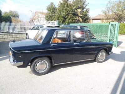 Lancia Fulvia BERLINA GT CAMBIO A PAVIMENTO  Blu/Azzurro usata Manocalzati