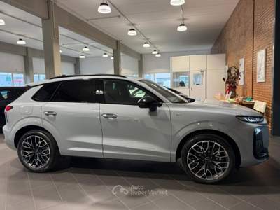 Audi Q3 TDI S tronic S Line edition KM0 - NAVI - TECH PLUS Grigio usata Imola