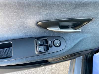 Lancia Ypsilon 1.0 FireFly 5 porte S&S Hybrid Ecochic Gold Grigio usata Manocalzati