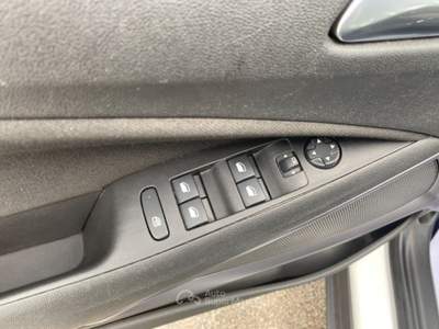 Opel Crossland 1.2 Turbo 12V 110 CV Start&Stop Edition Bianco usata Manocalzati