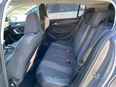 Peugeot 308 BlueHDi 130 S&S Active Grigio usata Manocalzati