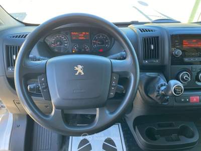 Peugeot Boxer 330 2.2 BlueHDi 140 S&S PM-TM Furgone Bianco usata Manocalzati