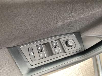 Volkswagen T-Roc 2.0 TDI 150CV DSG 4MOTION Business NAV Grigio usata Manocalzati