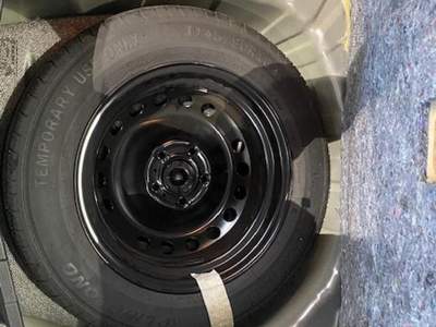 Nissan Juke 1.0 DIG-T 114 CV N-Connecta Grigio usata Fossombrone