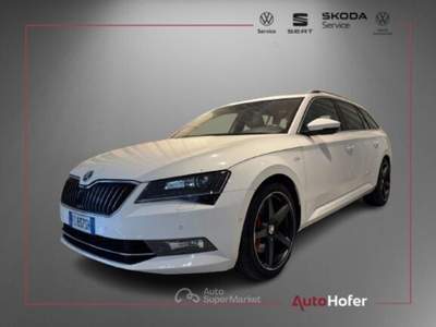 Skoda Superb 2.0 TSI DSG 4x4 Wagon Laurin&Klement ***HÄNDLER*** Bianco usata Chiusa