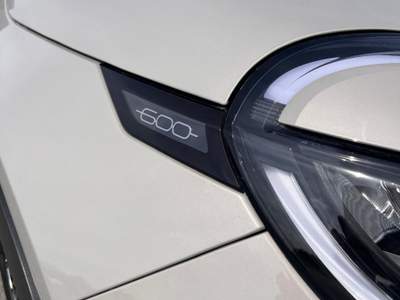 Fiat 600 FIAT 600 HYBRID 145CV Beige usata Fontaneto d'Agogna