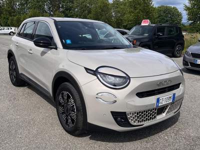 Fiat 600 FIAT 600 HYBRID 145CV Beige usata Fontaneto d'Agogna