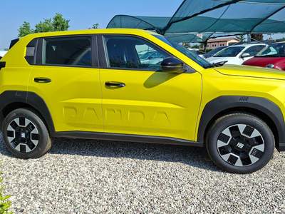 Fiat Grande Panda 1.2 Hybrid 110cv Giallo usata Castiglione delle Stiviere