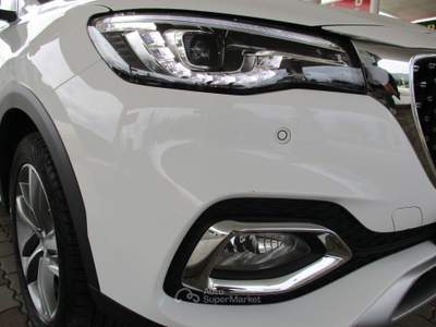 MG EHS 1.5T GDI 258 PHEV LUXURY Bianco usata Francolise