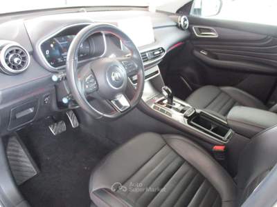 MG EHS 1.5T GDI 258 PHEV LUXURY Bianco usata Francolise