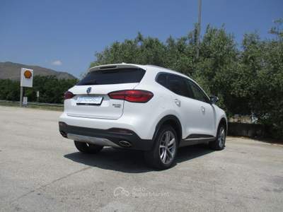 MG EHS 1.5T GDI 258 PHEV LUXURY Bianco usata Francolise