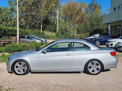 BMW Serie 3 330d Cabrio 3.0 DIESEL GARANZIA 12 MESI usata Sassofeltrio