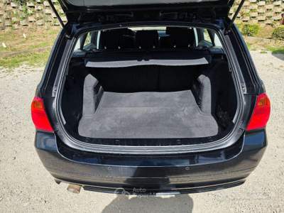 BMW Serie 3 320d SW 2007 163CV GARANZ 12M usata Sassofeltrio