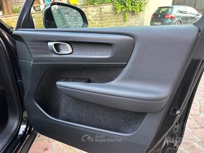 Volvo XC40 Geartronic Business Plus usata Pieve di Cento