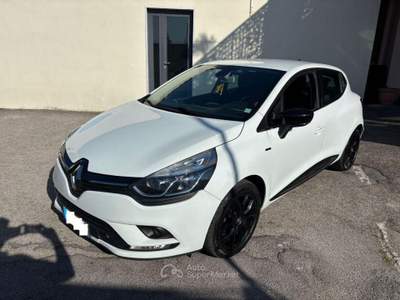 Renault Clio 1.5 dCi 8V 90 CV S&S 5p. Duel Bianco usata Roma