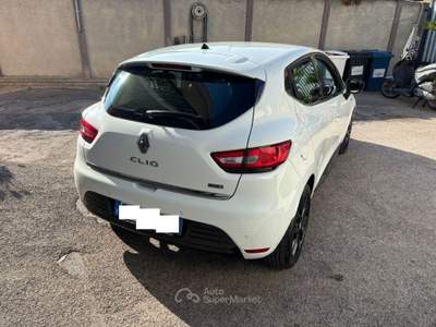 Renault Clio 1.5 dCi 8V 90 CV S&S 5p. Duel Bianco usata Roma