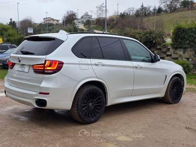 BMW X5 M50d 3.0cc 139.000km XDRIVE Full usata Sassofeltrio