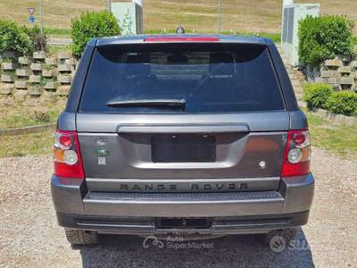 Land Rover Range Rover Sport RANGE ROVER SPORT 2.7 TDV6 HSE MOTORE REVISIONATO usata Sassofeltrio