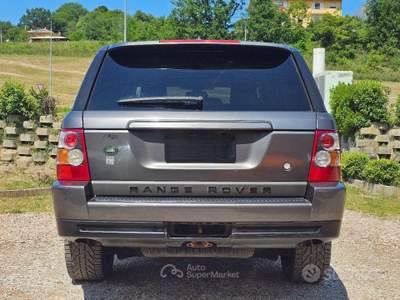 Land Rover Range Rover Sport RANGE ROVER SPORT 2.7 TDV6 HSE MOTORE REVISIONATO usata Sassofeltrio