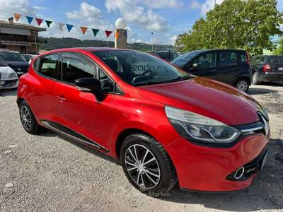 Renault Clio Clio 5p 1.2 Live Gpl 75cv Rosso usata Altidona