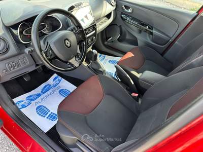 Renault Clio Clio 5p 1.2 Live Gpl 75cv Rosso usata Altidona