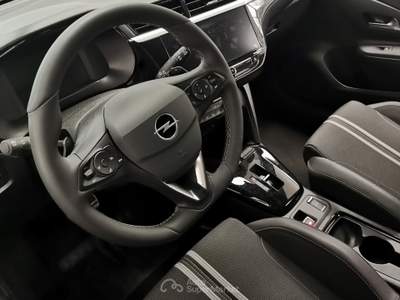 Opel Corsa 1.2 hybrid GS 100cv dct6 Bianco usata Arona