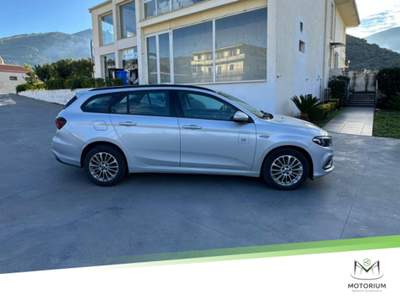 Fiat Tipo 1.6 Mjt S&amp;S SW City Sport Grigio usata Santa Maria a Vico