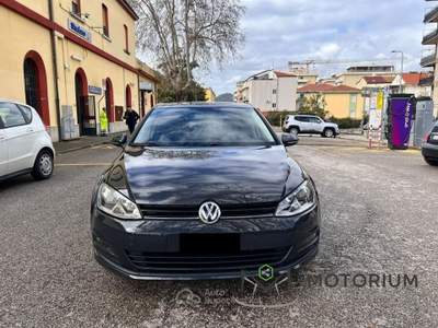 Volkswagen Golf Golf 5p 1.6 tdi Trendline 90cv E6 Grigio usata Pontecagnano Faiano