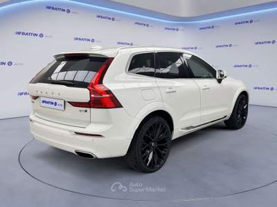 Volvo XC60 Xc60 B5 (D) Awd Automatico Plus Bright Bianco usata Cassola