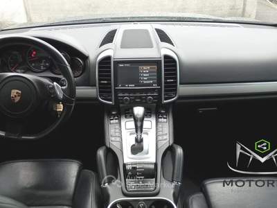 Porsche Cayenne Diesel 3.0 V6 245 CV Tiptronic Nero usata Campi Bisenzio