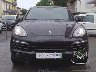 Porsche Cayenne Diesel 3.0 V6 245 CV Tiptronic Nero usata Campi Bisenzio