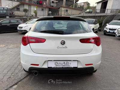 Alfa Romeo Giulietta Giulietta 1.6 JTDm-2 105 CV Exclusive Bianco usata SANTA MARIA NUOVA