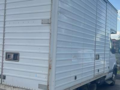 Renault Trucks Mascott Mascott come nuovo, no fumatore, condizioni eccellenti usata Catania