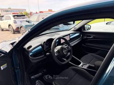 Fiat 600 Hybrid 145 CV DCT FULL PACK STYLE CONFORT Verde usata Russi