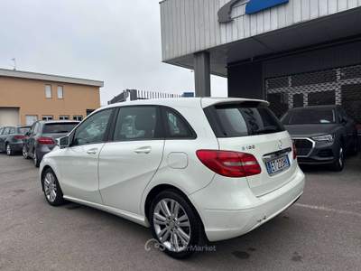 Mercedes-Benz Classe B cdi Executive Bianco usata Lallio