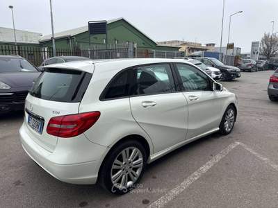 Mercedes-Benz Classe B cdi Executive Bianco usata Lallio