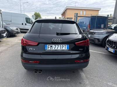 Audi Q3 2.0 tdi 120cv s-tronic Nero usata Lallio
