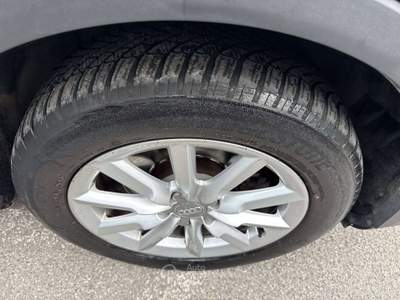 Audi Q3 2.0 tdi 120cv s-tronic Nero usata Lallio