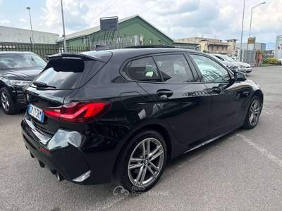 BMW Serie 1 118d 118 118d Msport / TETTO PANORAMICO Nero usata Lallio