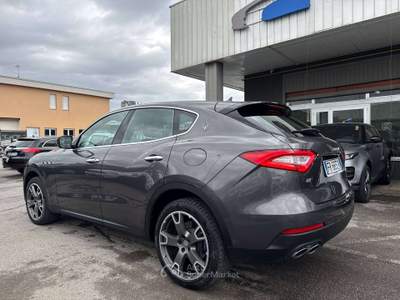Maserati Levante 3.0 V6 250cv / KM CERTIFICATI Grigio usata Lallio